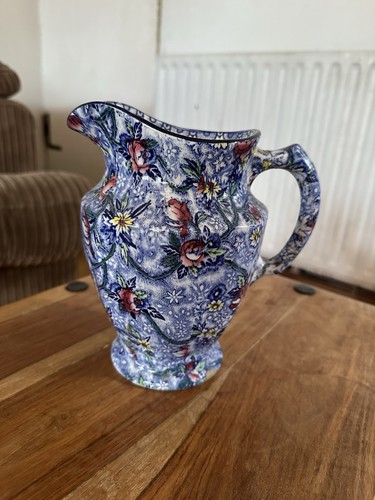 Ringtons vintage 1930s vase - vintage,