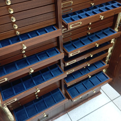 Italian wooden and velvet - wooden,