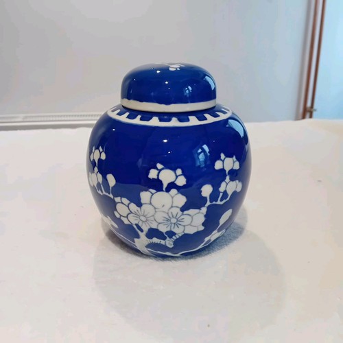 Chinoiserie blue white - &,