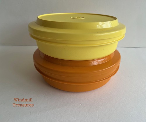 Pair vintage tupperware plate - pair,