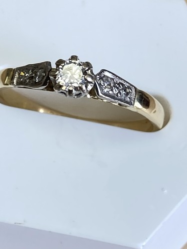 Diamond ring carat gold - ring.,