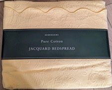 Debenhams Vintage Pale Yellow Scallop Edge Single Bedspread New