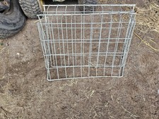 2 Horse Hay Racks Galvanised, good condition