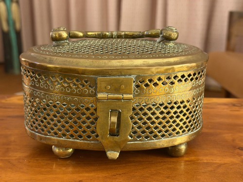Brass indian bengali paan - brass,