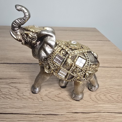Feng shui elephant trunk up - shui,
