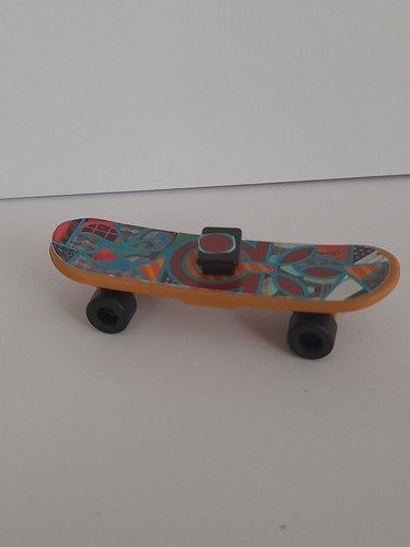 Playmobil skateboard accessory - playmobil,