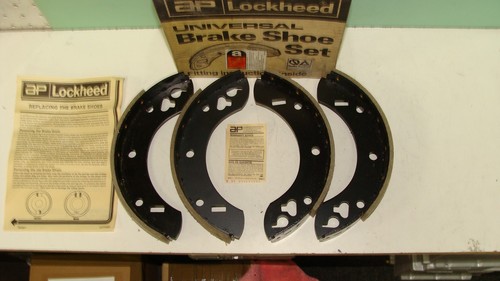 New rear brake shoes - rear, kb1024