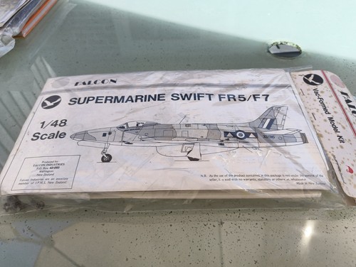 Falcon scale supermarine - falcon,