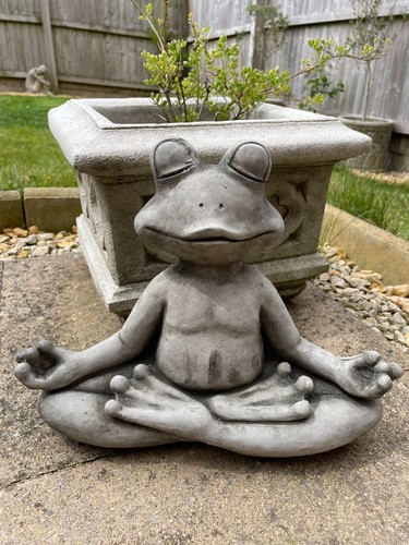 Meditating frog stone garden - meditating,