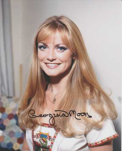 Georgina moon signed 8x10 - georgina,