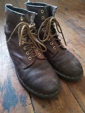 Doc Martin's Boots Size 8