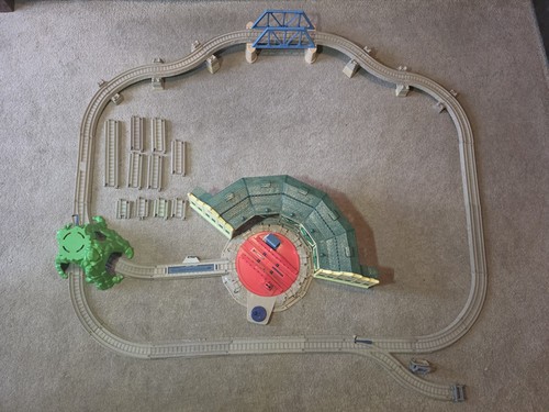 Tomy trackmaster thomas and - thomas,