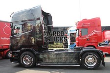 Truck Photo Scania R-Series Tractor Unit Black Powered by HS Schoch #k4at