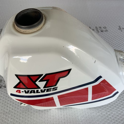 Yamaha 600 tank - yamaha,