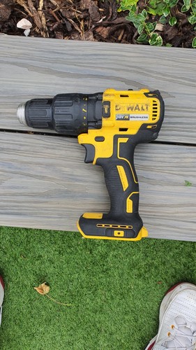 Dewalt 18v dcd - xr, cordless