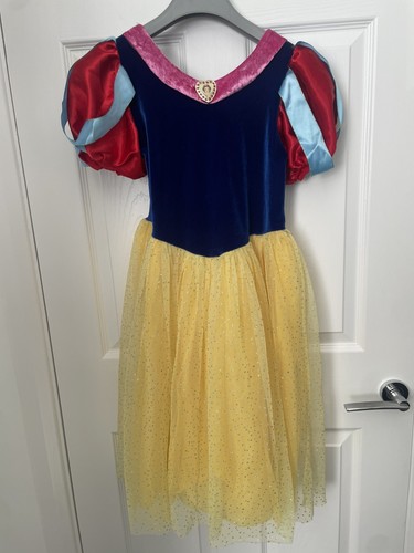 Disneyland snow white - snow,