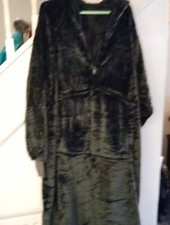Wearable Velour Blanket Style
