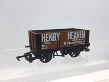 Hornby R454 OO Gauge 6 Plank