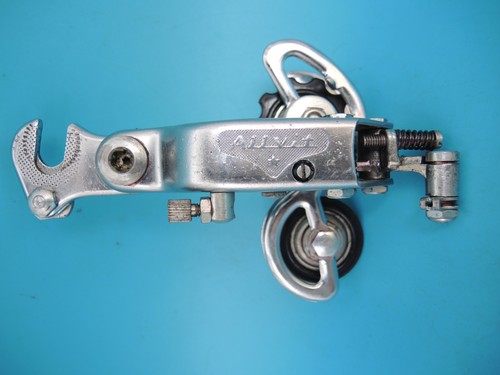 Huret alvit rear - huret,