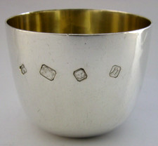 GEORGIAN STYLE 149g STERLING SILVER TUMBLER WHISKY BEAKER CUP 1968 BARWARE