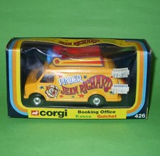 Corgi / 426 Pinder Jean