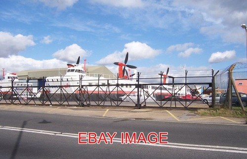Photo hovercraft collection - photo,