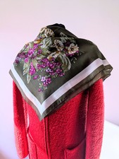 Women's Vintage 60's/70's Neck
