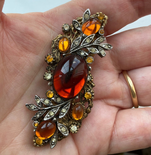 Vintage flower brooch red - vintage,