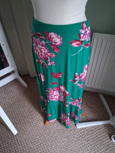 Bon marche size - bon, skirt