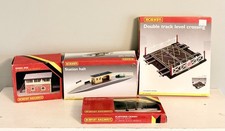 Hornby R590 Station halt +