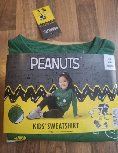 Green peanuts kids - peanuts,