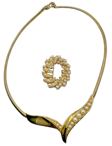 Trifari set necklace - trifari,
