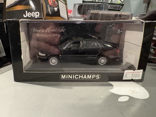 Saab 900 saloon door - 5, black