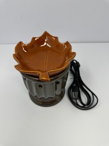 Retired scentsy plymouth fall - retired,