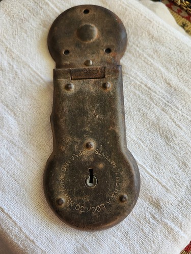 Antique trunk lock the - trunk, by