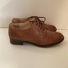 Clarks Netley Rose Tan Leather