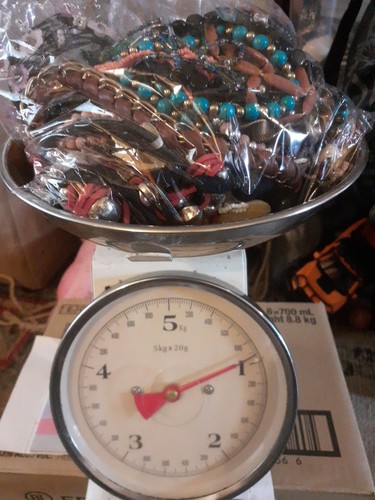 Bulk lot costume jewellery 1kg - lot,