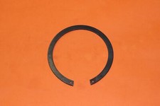 TRIUMPH 3TA 5TA T100 T120 QD REAR DRUM BEARING CIRCLIP 37-1044  W1044 UK MADE