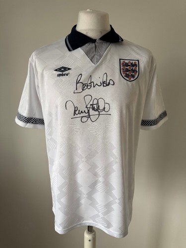 Signed terry butcher - terry,