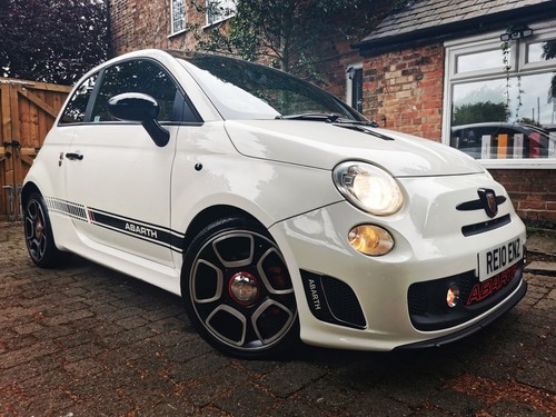 Mint 2011 abarth 500 595 - **mint**,