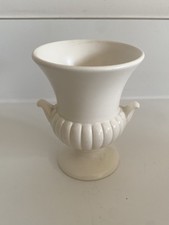 Wedgwood Etruria & Barlaston Vase Ivory/Cream 9cm Tall Shell Design