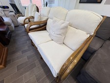 Great 3 Piece Conservatory  Suite. Delivery Possible ? 