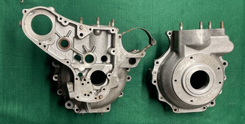 Bsa da10 crankcase pair - pair,