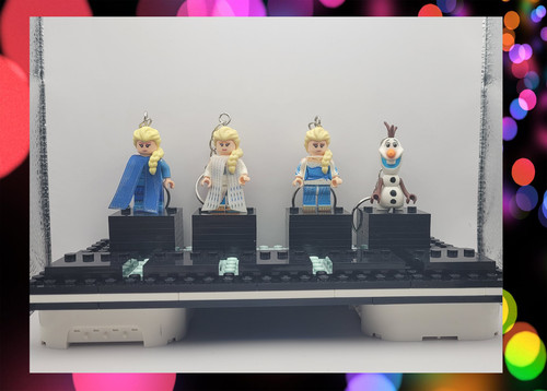 Minifigure keychain disney - minifigure,