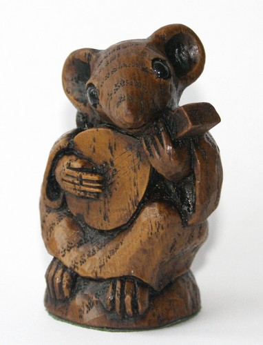 Church mouse musician playing - church,