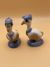 Studio Szeiler England Pottery Porcelain Figurine Duck Goose Boy Hat 1950s 7cm