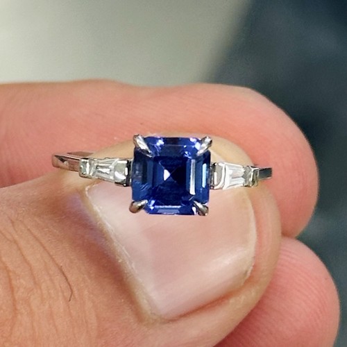 Platinum tanzanite and diamond - platinum,