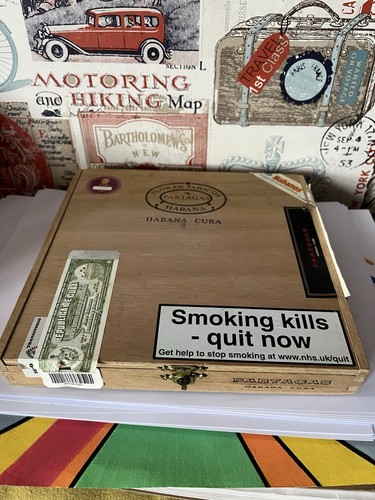 Large cigar box - large, used