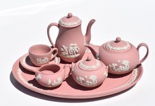 Miniature Wedgwood Pink