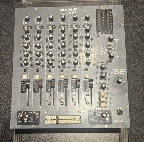 Allen heath xone 6 - -,